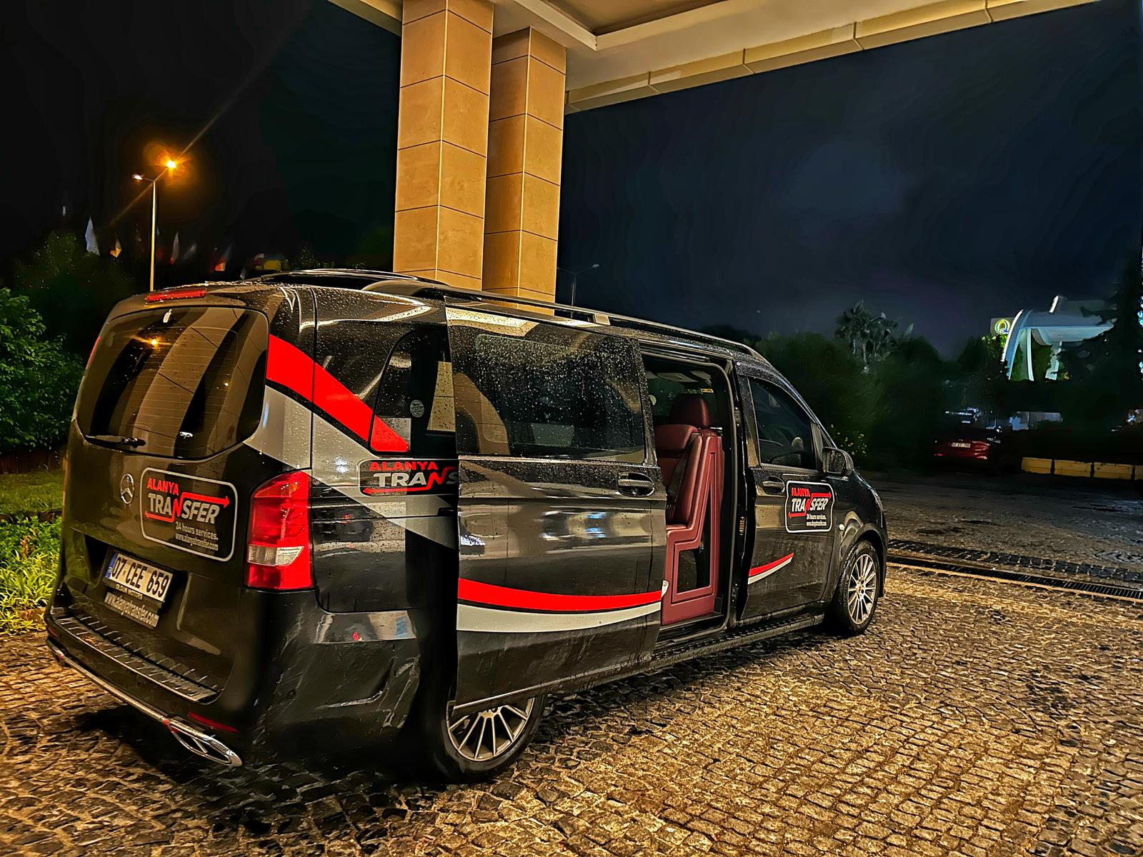 ✈️ Luxury and Comfortable Vip Transfer Services from Antalya AYT Airport to İncekum West Hotel Exclusive Travel with AlanyaTransfer.com