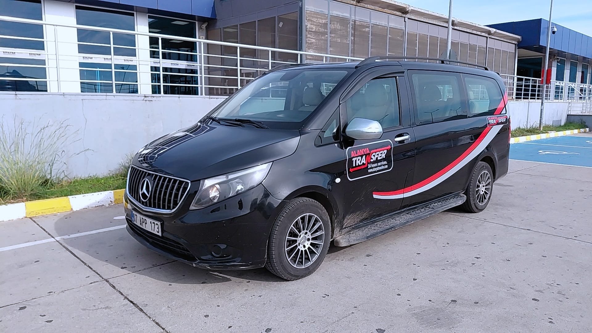 Experience Reliable Comfortable and 247 Private Transfer Services from Gazipaşa Alanya Airport to Yekta Blue V 5 Residence Mahmutlar