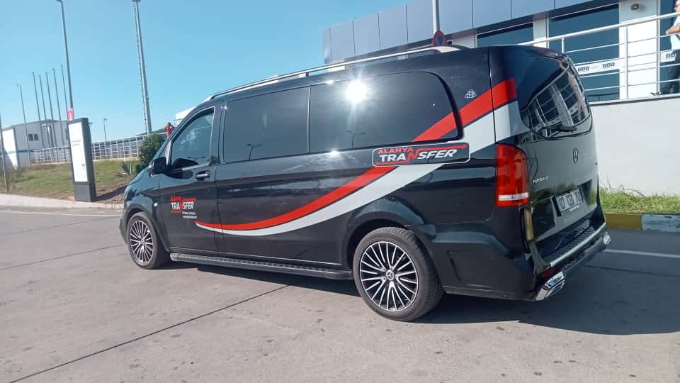 Premium Gazipaşa Alanya Airport to Insula Resort Konaklı Private Transfer Services for a Safe Comfortable and Hassle Free Holiday Arrival www.alanyatransfer.com