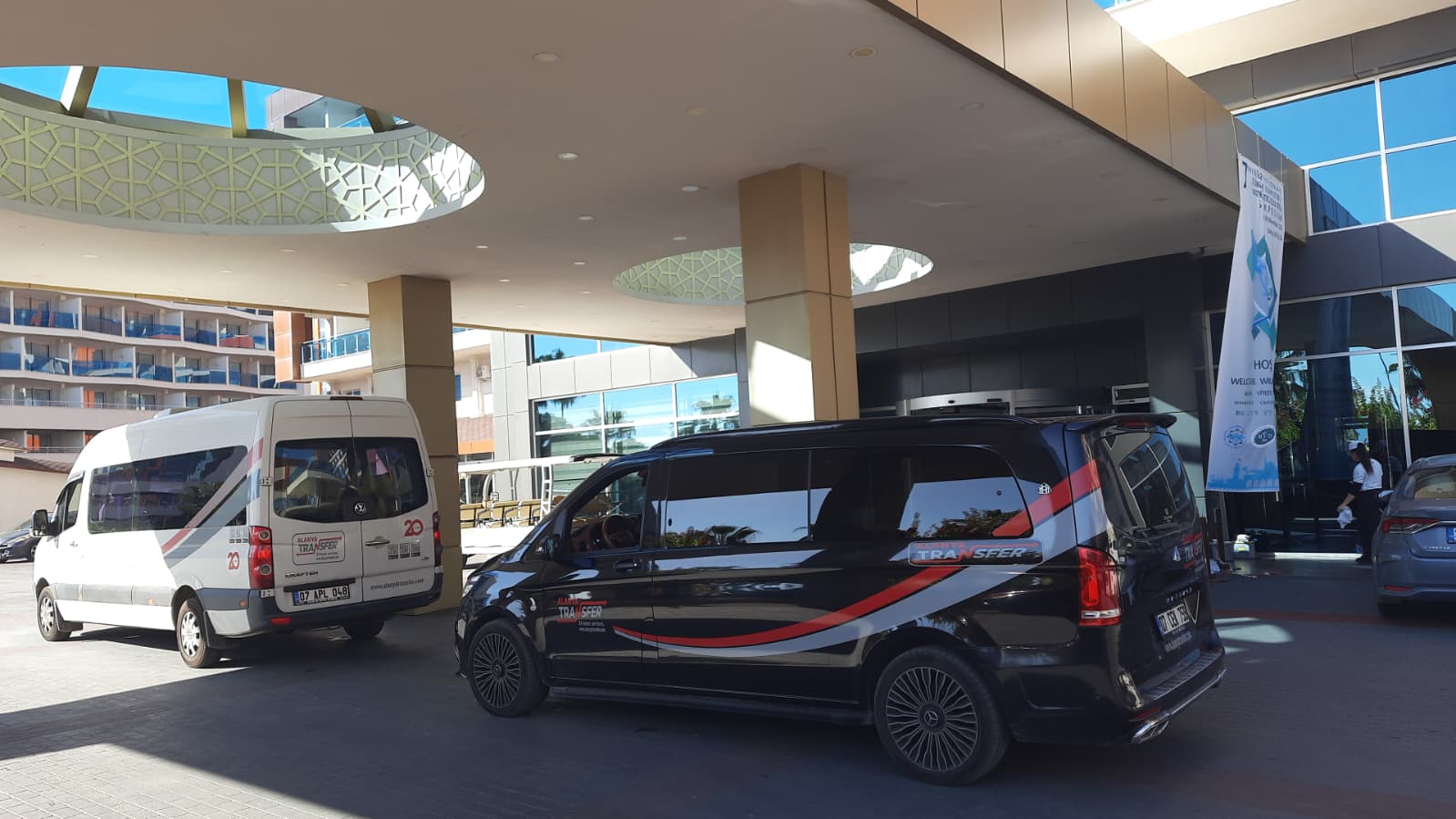 Premium VIP Transfer Services from Antalya AYT Airport to Side Crown Palace for a Stylish and Comfortable Arrival www.alanyatransfer.com