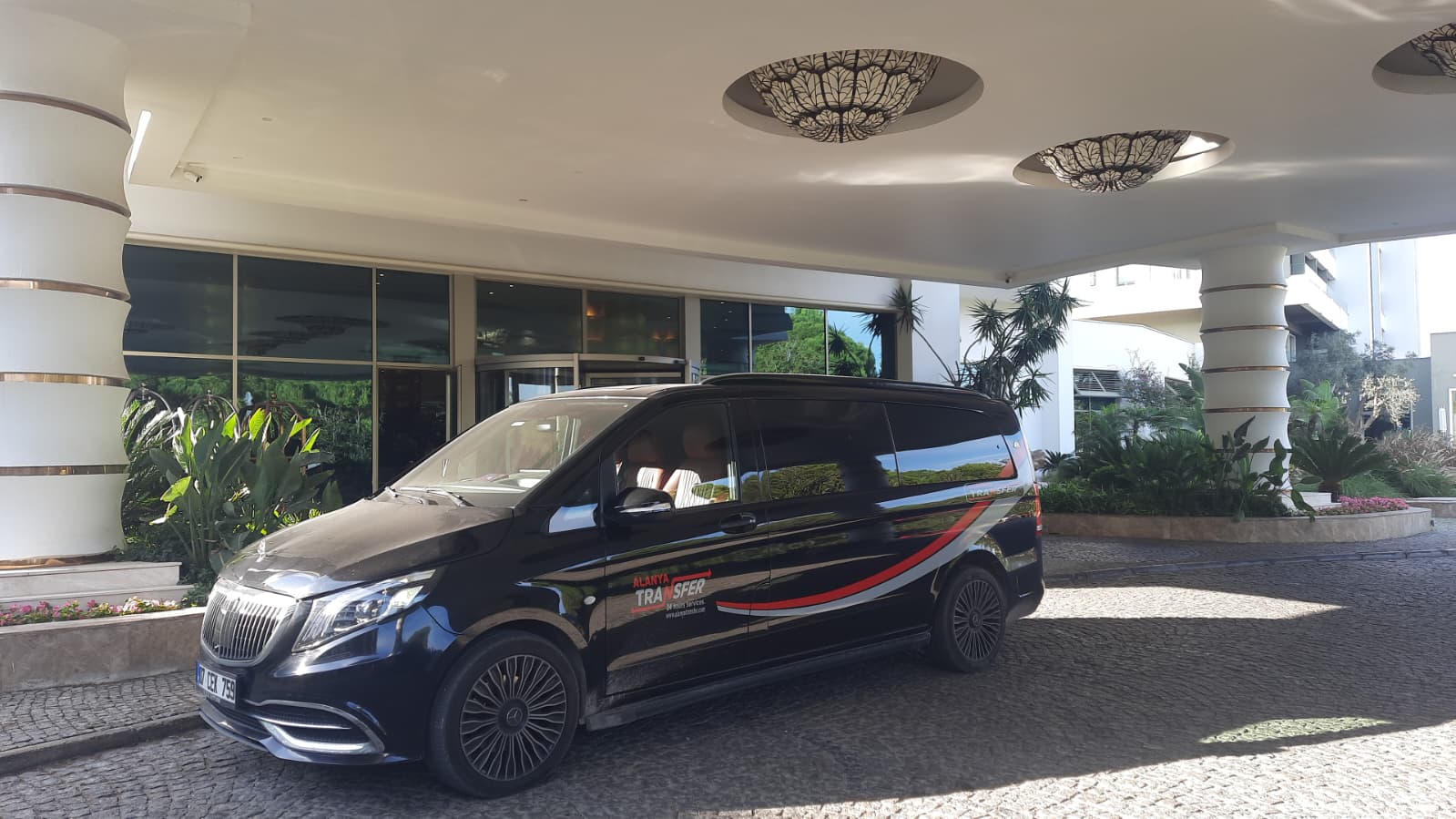 Türkler to Belek 724 Transfer Services Comfortable Safe and Reliable Rides with www.alanyatransfer.com