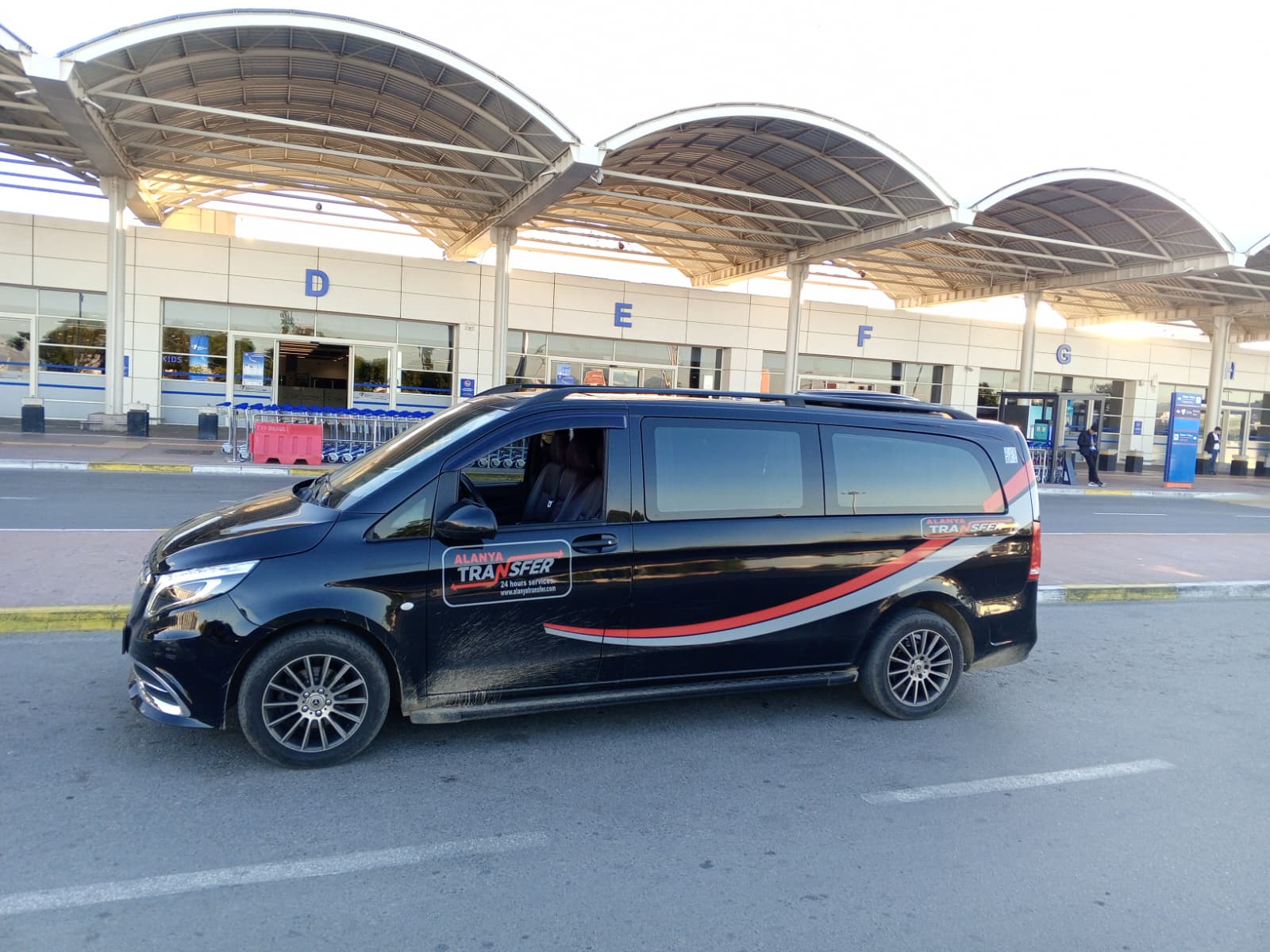 Antalya AYT Airport to Rose Garden Apart Hotel Alanya VIP Transfer Services with Luxury Vehicles and Professional Chauffeurs