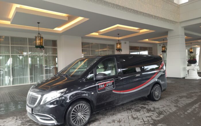 Antalya AYT Airport to Alaiye Kleopatra Hotel Alanya VIP Transfer Services Premium Comfort and Reliable Transportation