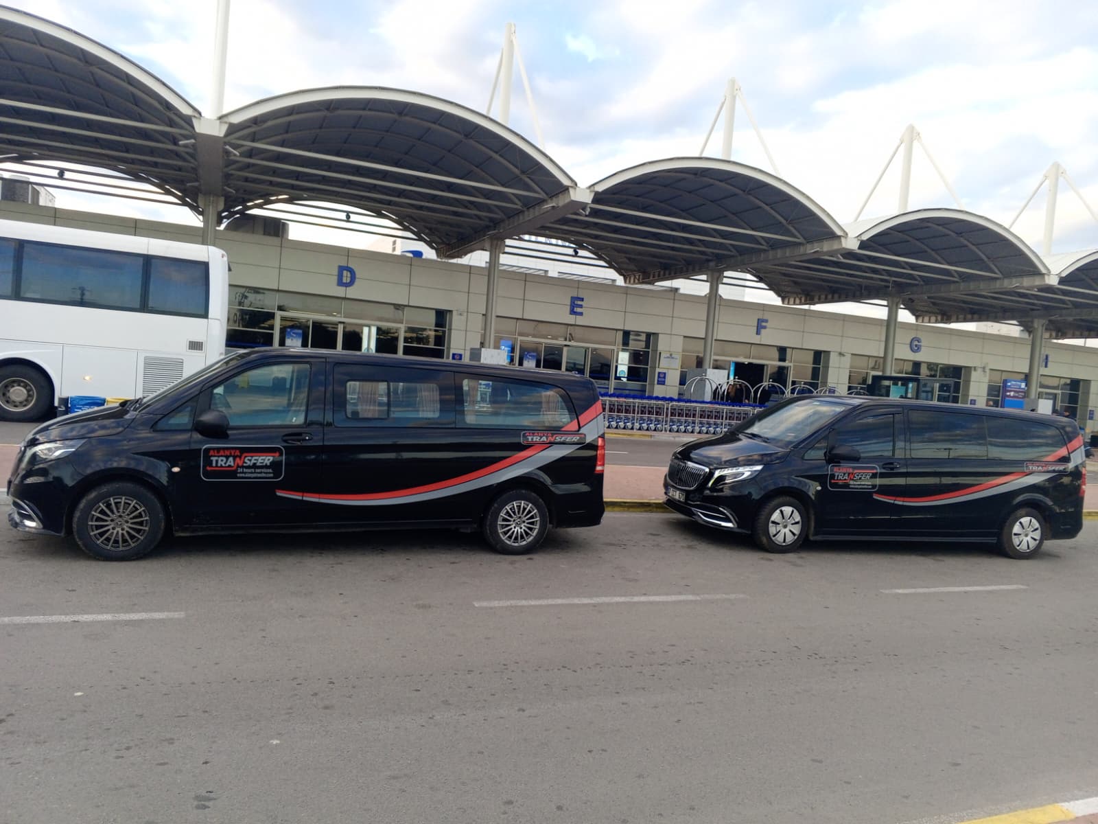 Antalya AYT Airport to En Vie Beach Hotel Alanya VIP Transfer Services for a Premium and Stress Free Journey