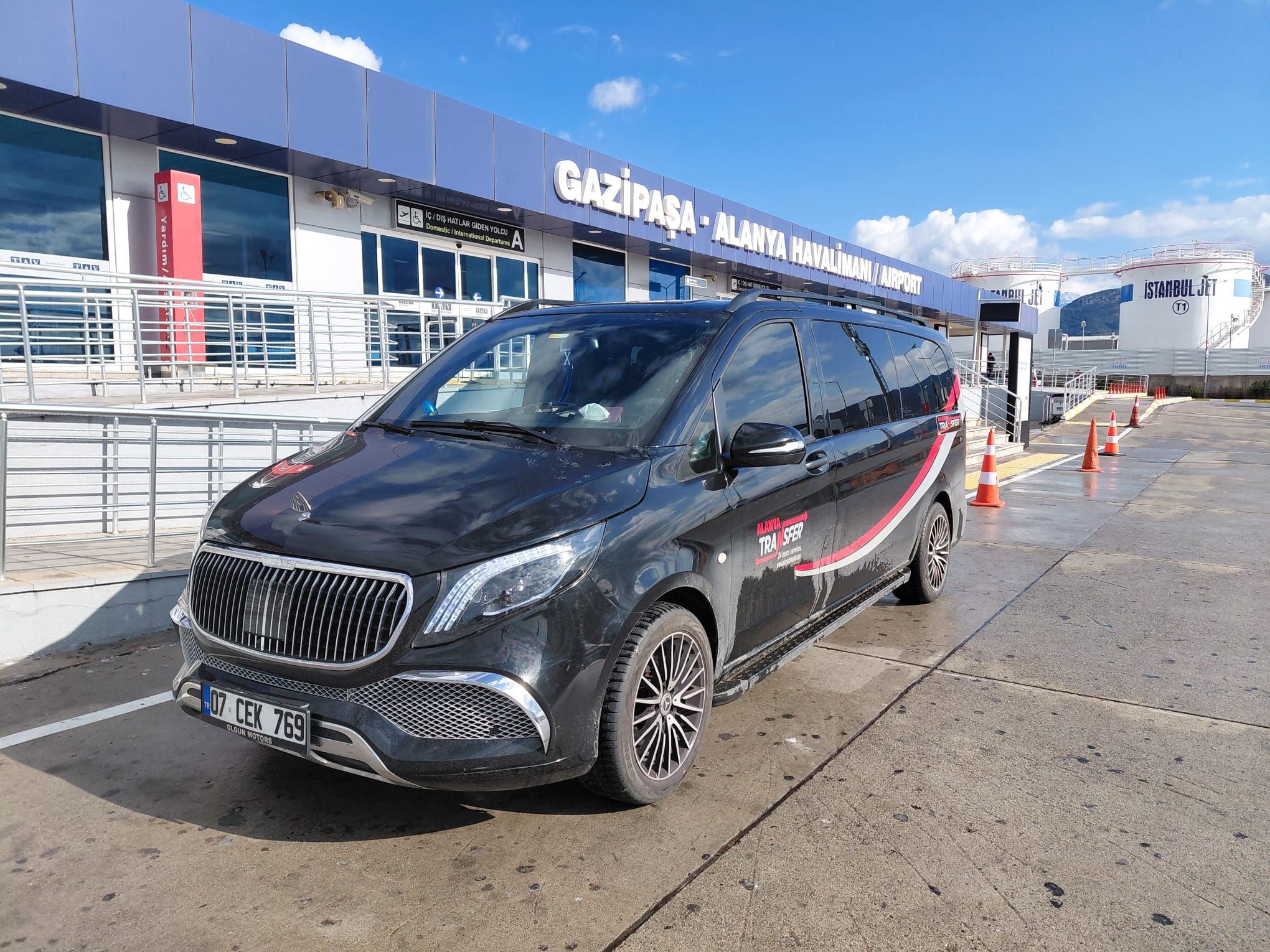 Gazipaşa Alanya Airport to Delüxe 6 Apt. No34 Kestel Private Transfer Services for a Smooth and Comfortable Journey