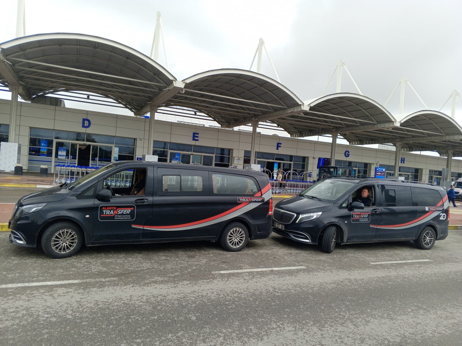 Antalya AYT Airport to Villa Kadarağ Döşemealtı VIP Transfer Services for Exclusive and Stress Free Travel