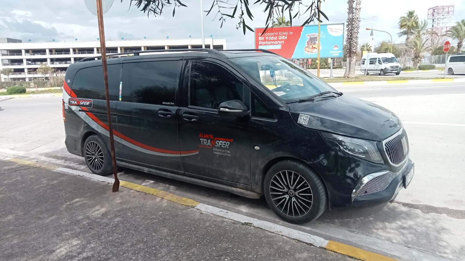 Comfortable and Exclusive Antalya AYT Airport to Seaden Sea Planet Resort Kızılot VIP Transfer Services for Luxury Holiday Travel