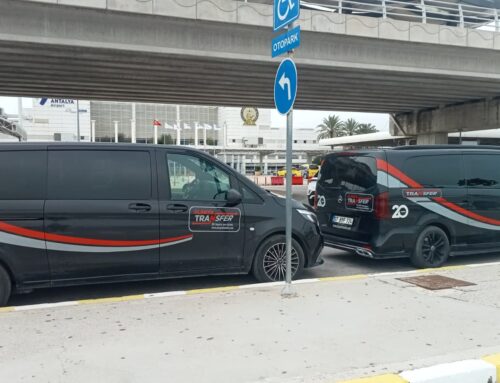 Eksklusive VIP-transfertjenester fra Antalya AYT Lufthavn til Titanic Mardan Palace Lara for ultimativ luksus og problemfri ankomstoplevelse