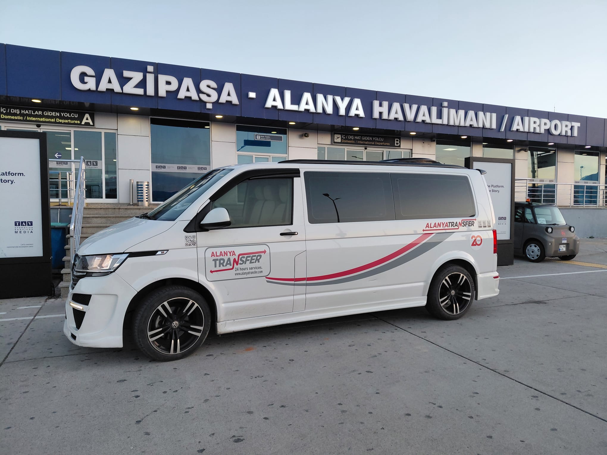 Fast, Safe and Fully Personalized Gazipaşa Alanya Airport to Doğan Apt. No 11 Sugözü Alanya Private Transfer Services for Comfortable City Arrival