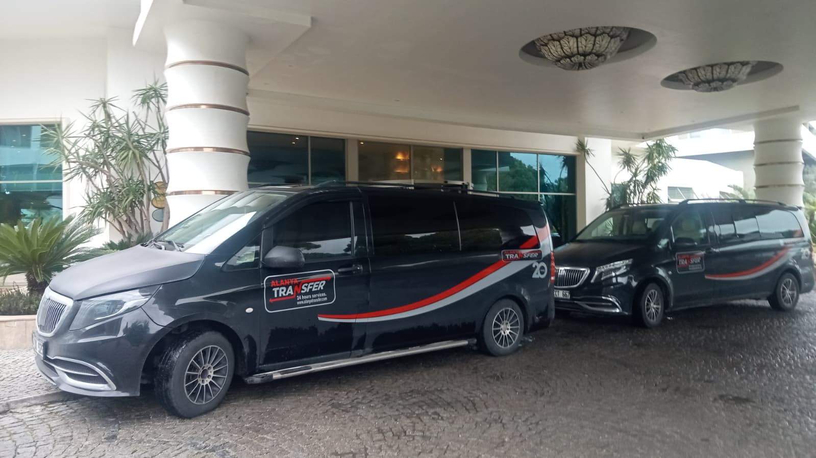 Gazipaşa Alanya Airport to City Street Residence Alanya Private Transfer Services Fast Safe and Comfortable Transportation