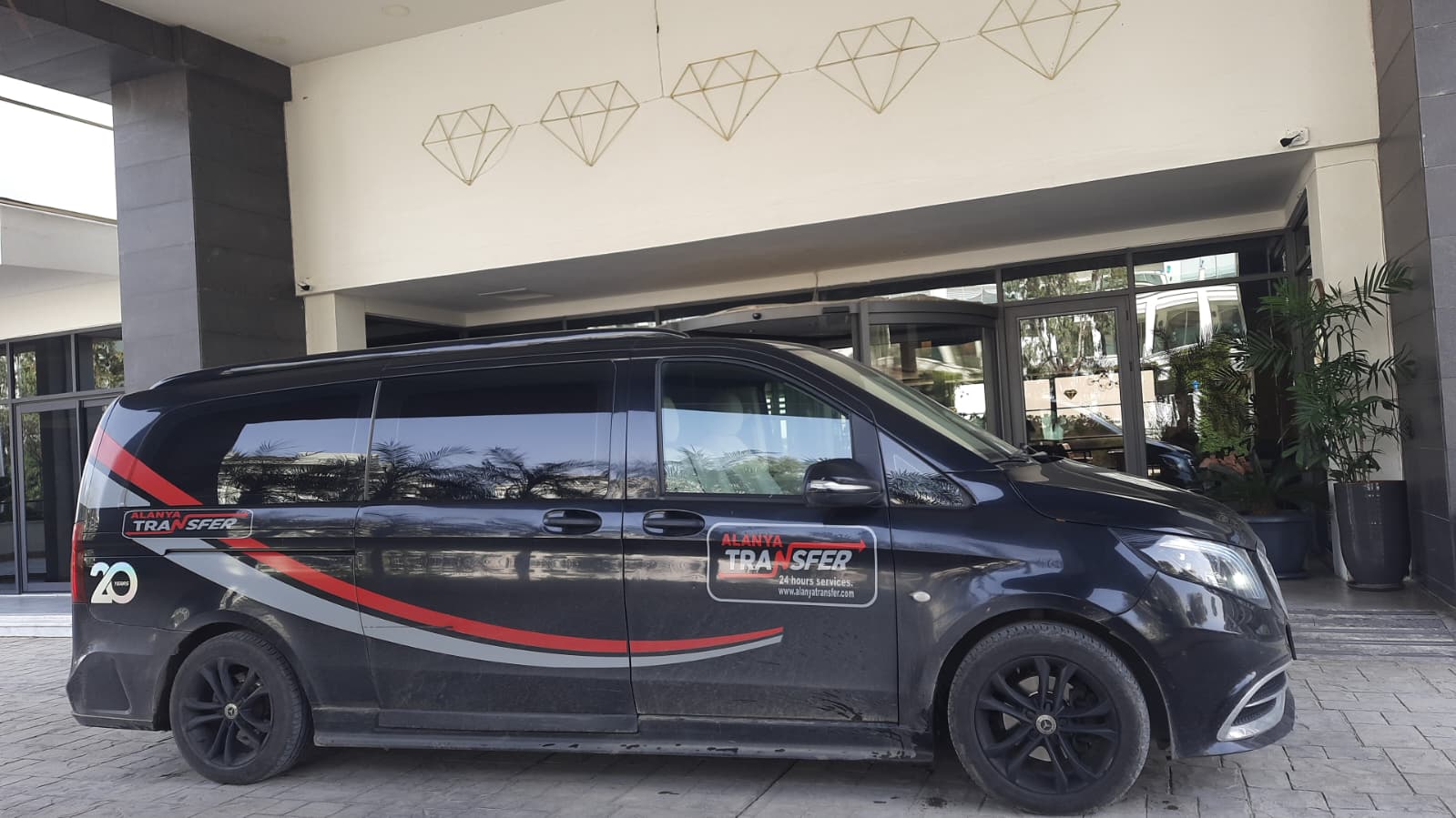 Gazipaşa Alanya Airport to Eco Marine Residence Kargıcak Private Transfer Services Safe Comfortable and 247 Direct Transportation