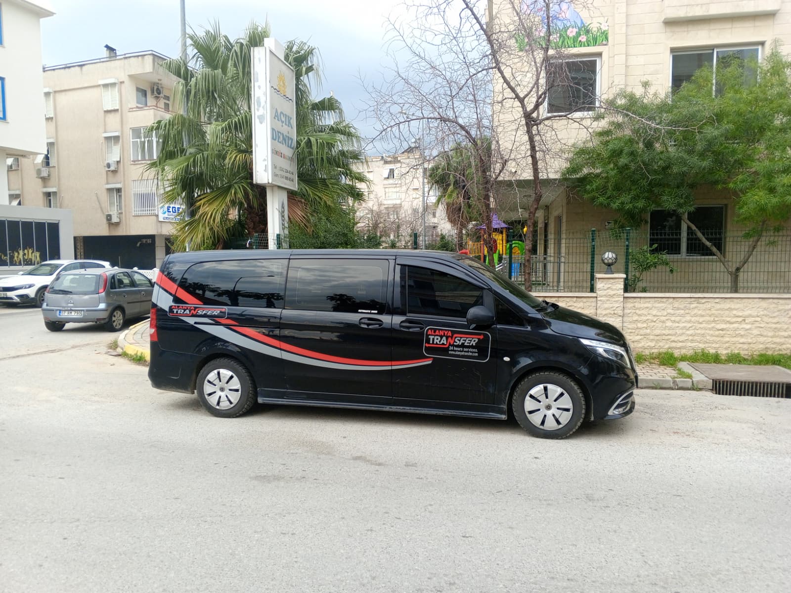 Gazipaşa Alanya Airport to The Lumos Residence Mahmutlar Private Transfer Services Fast Comfortable and Reliable Transportation