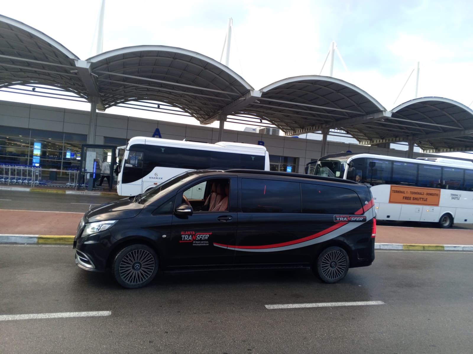 Premium Antalya AYT Airport to Cihan Otel Alanya VIP Transfer Services with Luxury Vehicles Fixed Prices and 247 Private Chauffeur Comfort