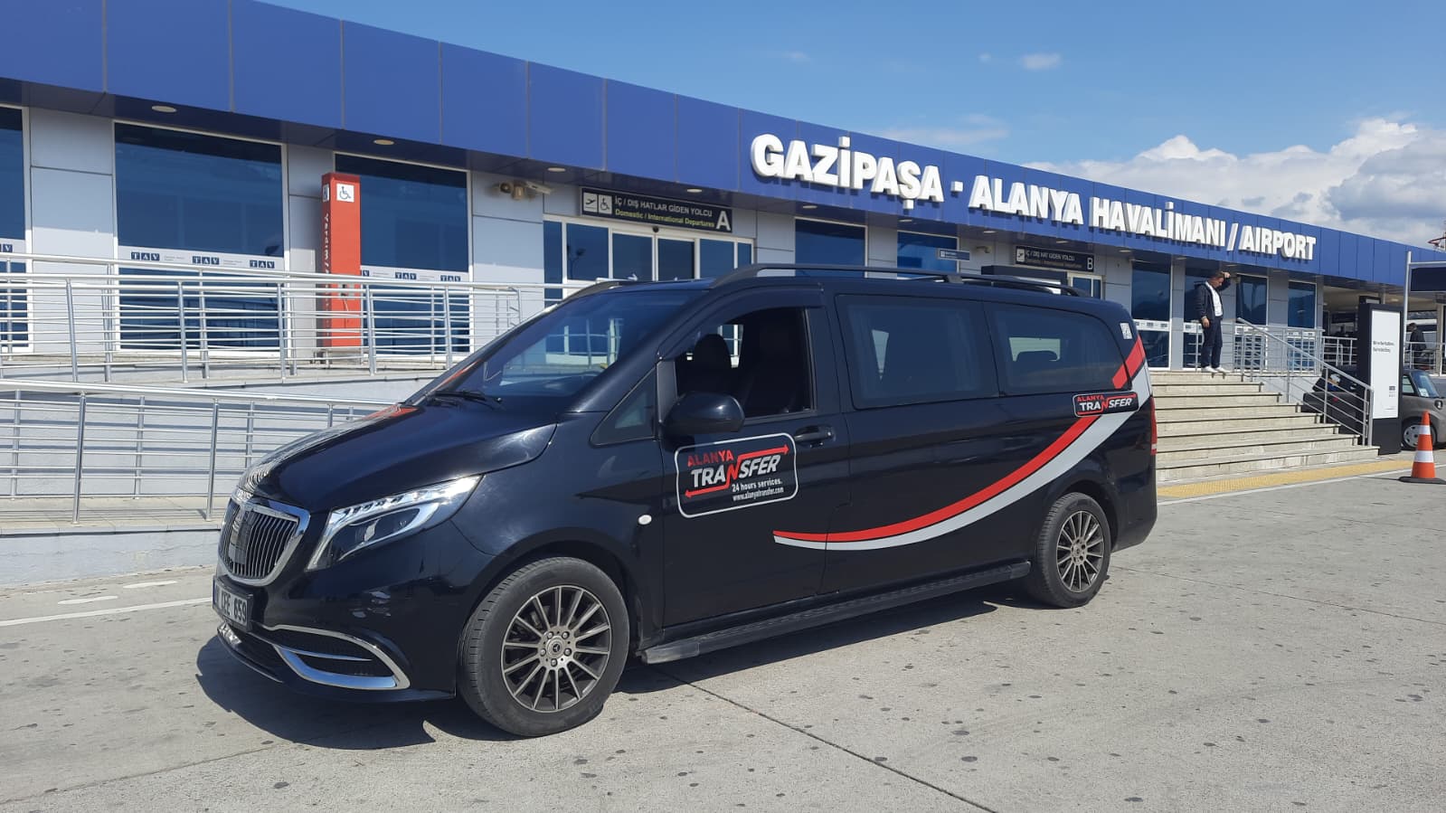Fast and Comfortable Gazipaşa Alanya Airport to Elite Life 4 Avsallar Private Transfer Services for a Smooth Holiday Journey