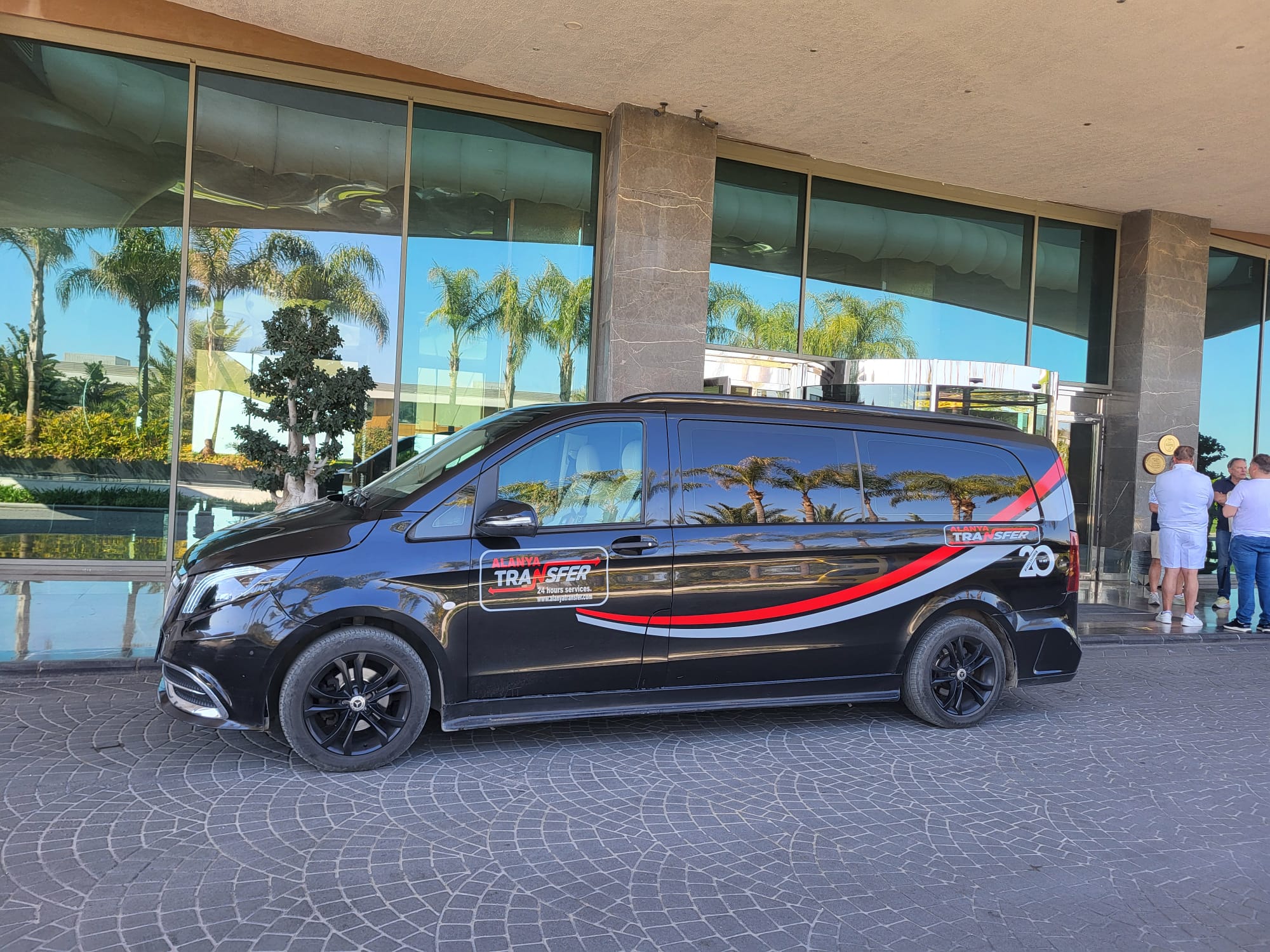 Premium Antalya AYT Airport to Villa Sonata Apart Hotel Alanya VIP Transfer Services for Comfortable Safe and Hassle Free Travel