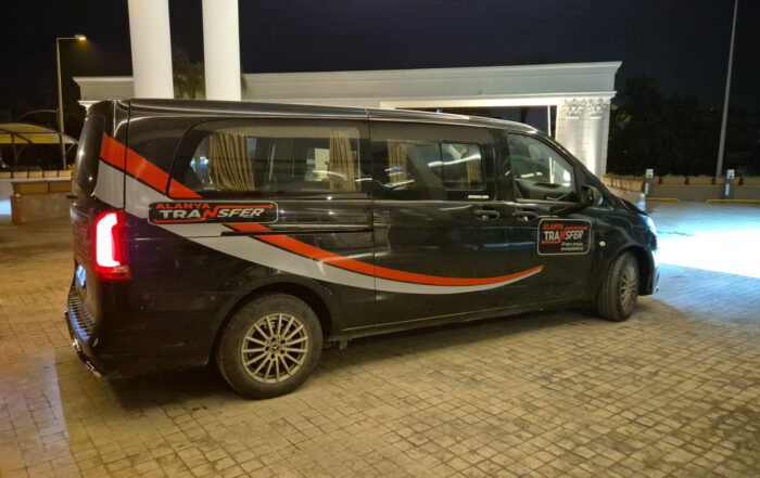 Comfortable and Direct Gazipaşa Alanya Airport to Yekta Blue Residence Mahmutlar Private Transfer Service for Fast Arrival and Stress Free Holiday Transportation