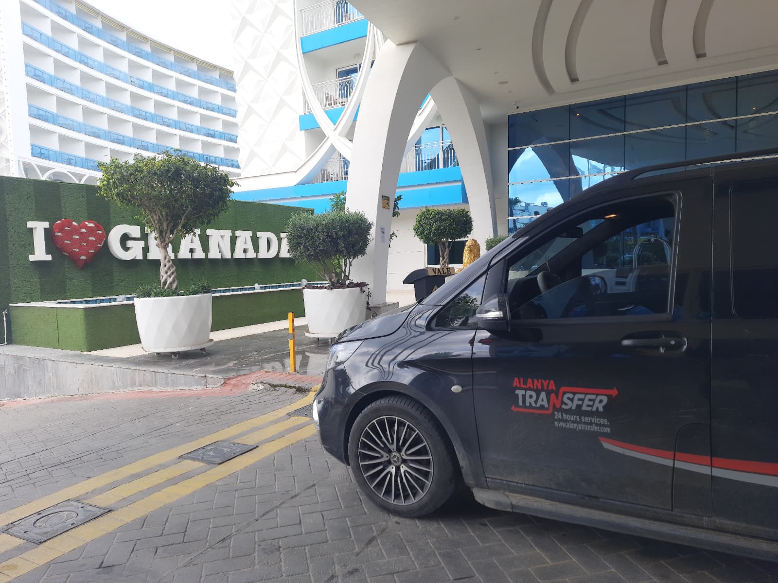 Comfortable and Fast Kızılağaç to Kızılot 724 Private Transfer Services for Safe Coastal Travel in the Antalya Region