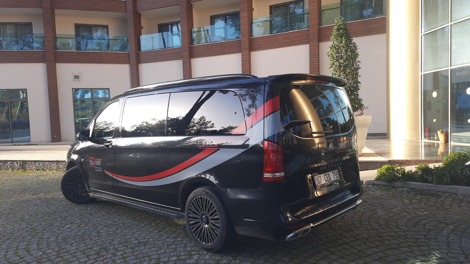 Comfortable and Fast Private Transfer from Gazipaşa Alanya Airport to Royal Premium Residence Alanya with 247 Door to Door Service