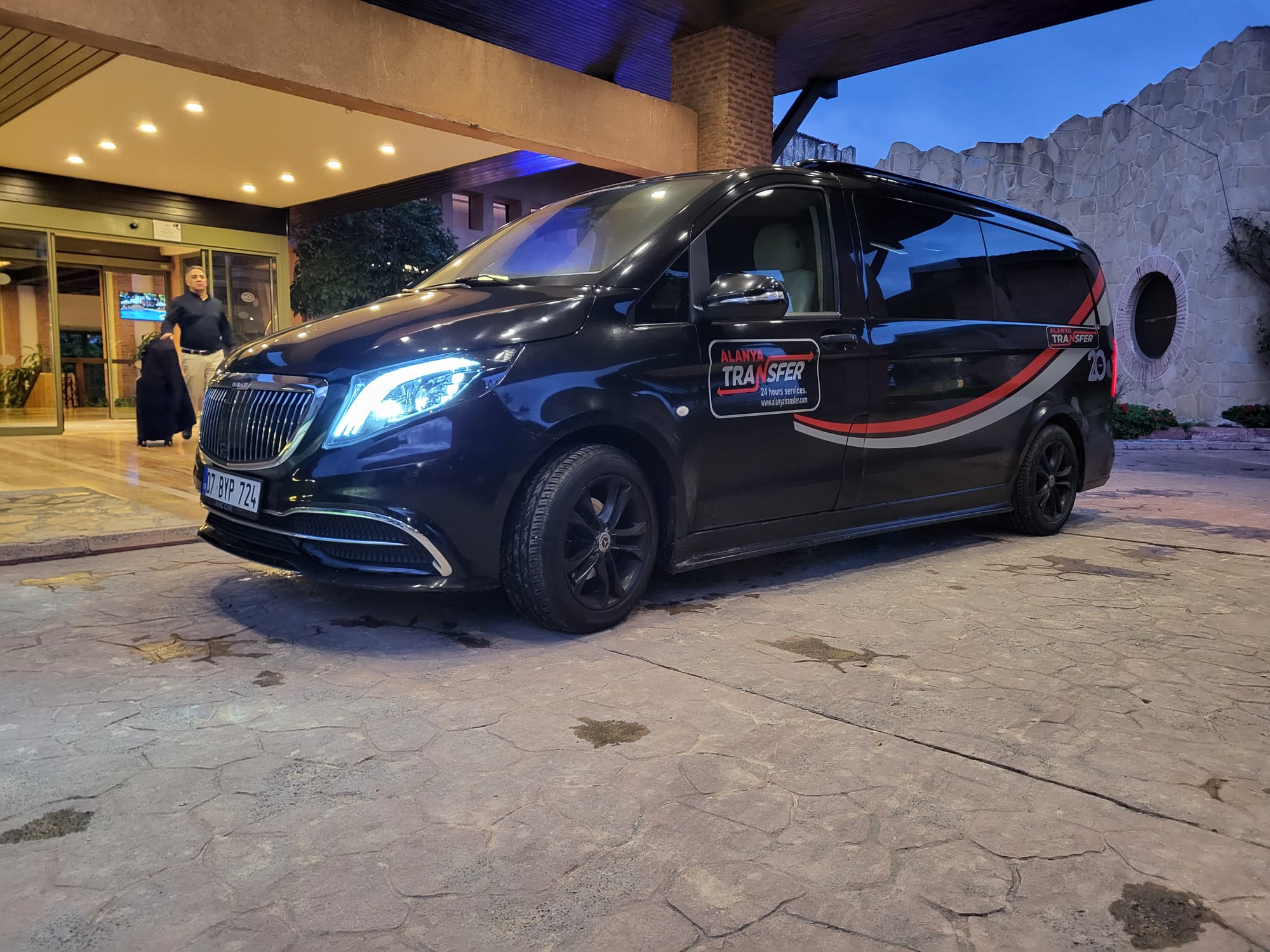 Comfortable and Reliable 247 Kemer to Kızılağaç Transfer Services for Safe Fast and Stress Free Intercity Travel in Antalya Region