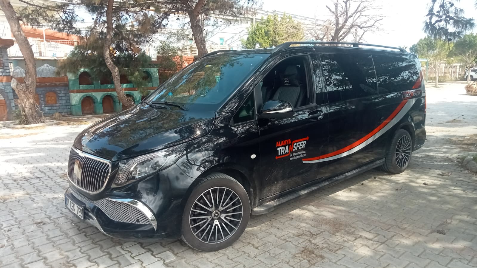 Comfortable and Reliable Gazipaşa Alanya Airport to Azura Park Residence Mahmutlar Private Transfer Services for Fast and Stress Free Arrival in Alanya