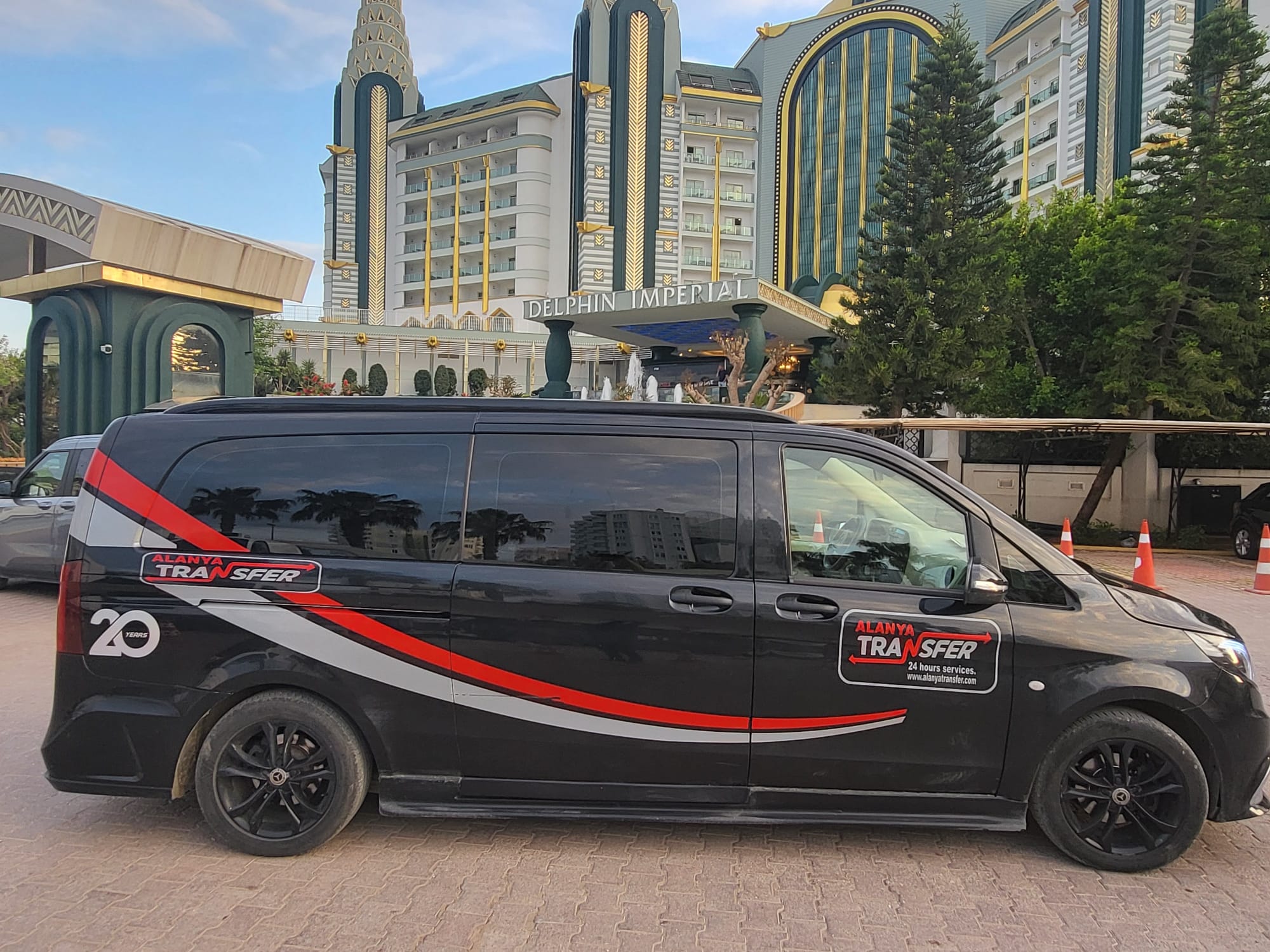 Comfortable and Reliable Lara to Kızılot 724 Transfer Services for Fast Safe and Private Antalya Travel Planning