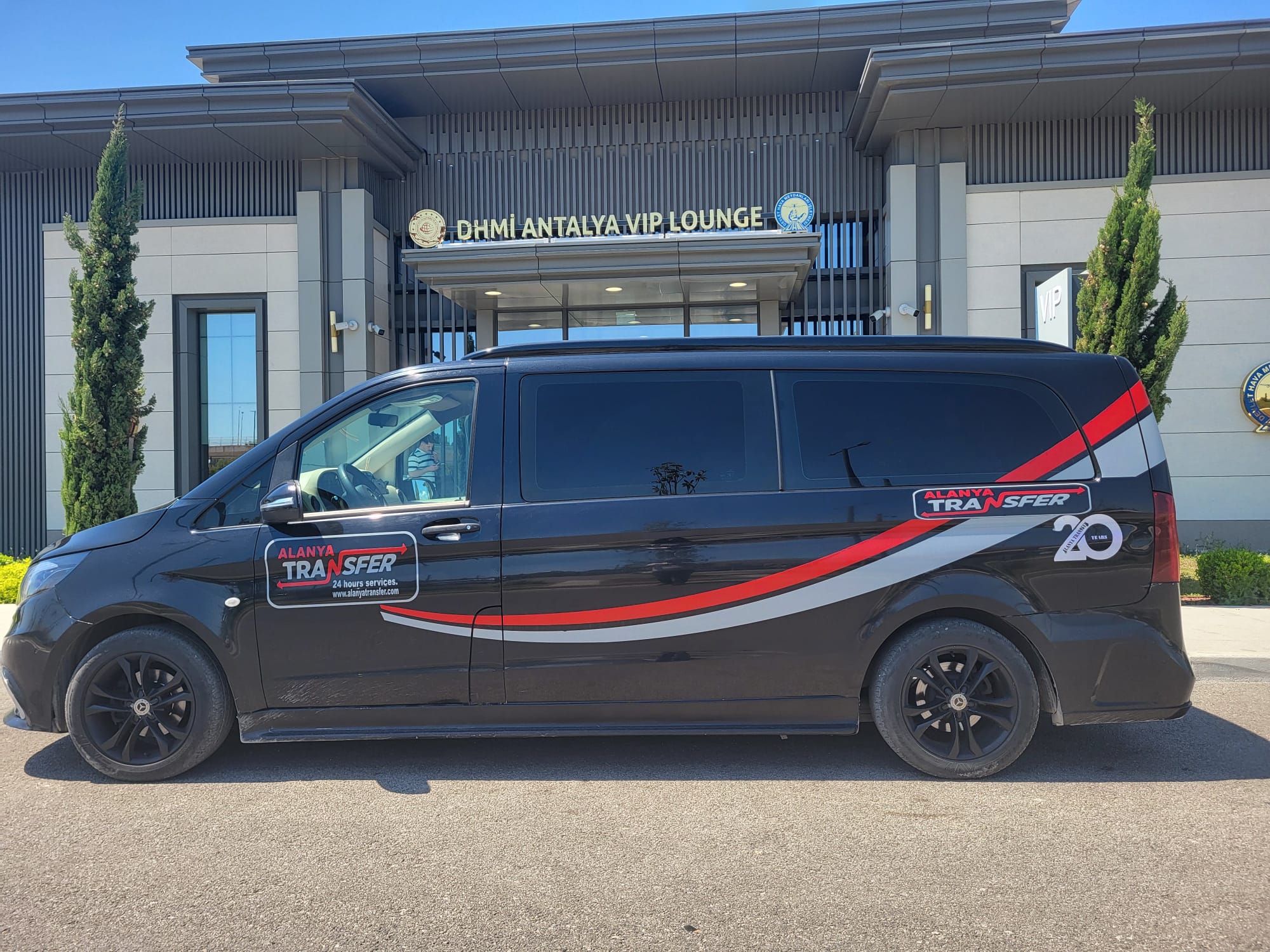 Fast and Exclusive Antalya AYT Airport to Erasta AVM Antalya VIP Transfer Services for Direct City Access with Premium Comfort