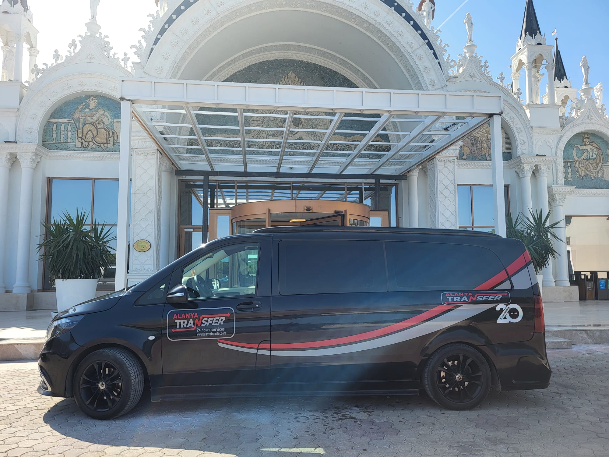 Reliable and Comfortable 724 Private Transfer Services from Side to Kızılağaç for Fast and Safe Hotel Transportation