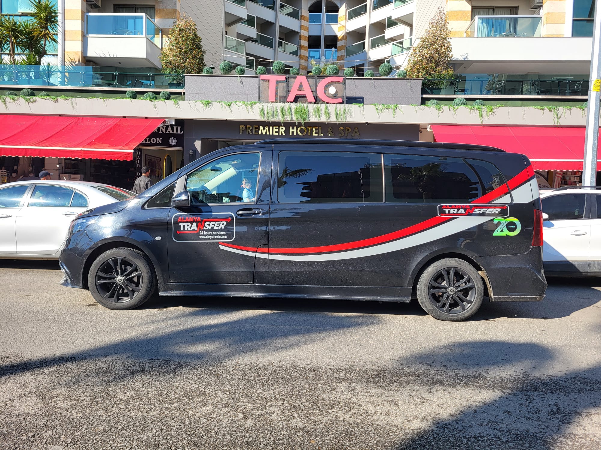 Reliable and Comfortable Kaş to Kızılot 724 Transfer Services for Safe Long Distance Travel Along the Mediterranean Coast