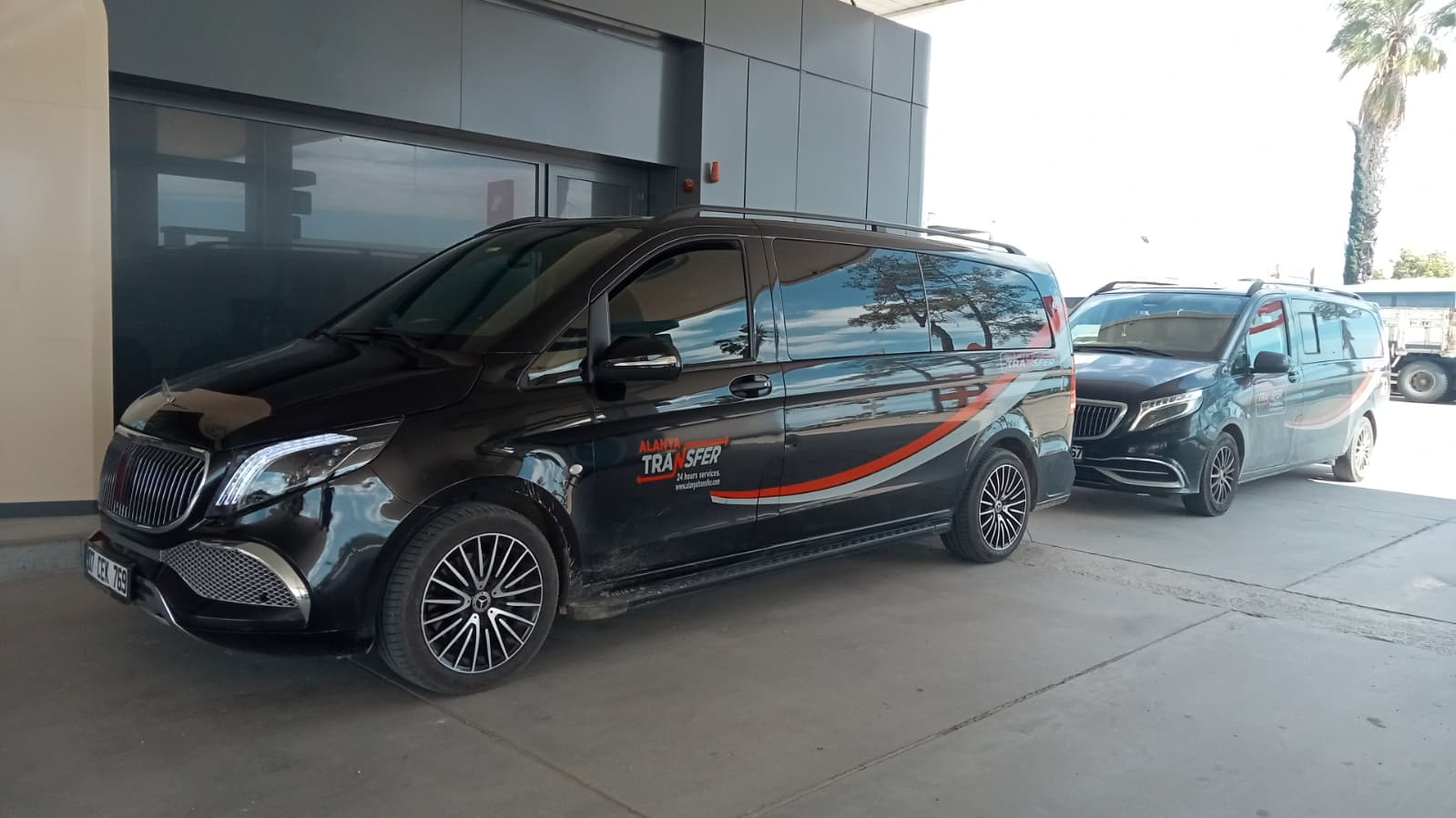 Reliable and Comfortable Private Airport Transfer Service from Gazipaşa Alanya Airport to Mahmut Okşar Konakları Alanya with Direct Pickup and 247 Personalized Travel Assistance