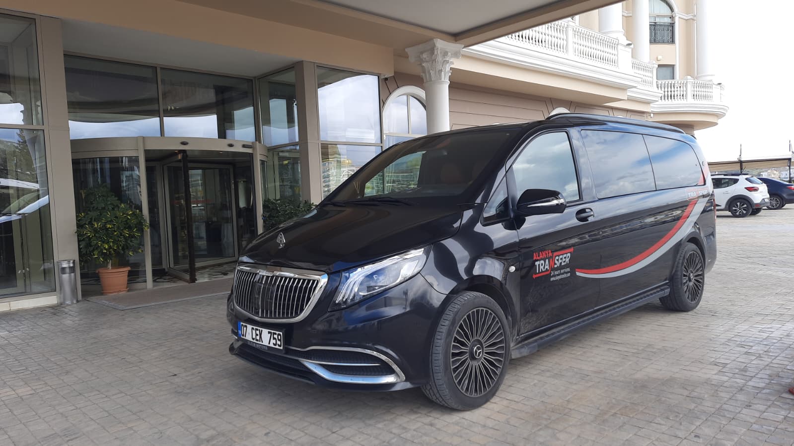 Antalya AYT Airport to Adenya Resort Hotel Türkler VIP Transfer Services for a Private Elegant and Stress Free Holiday Arrival