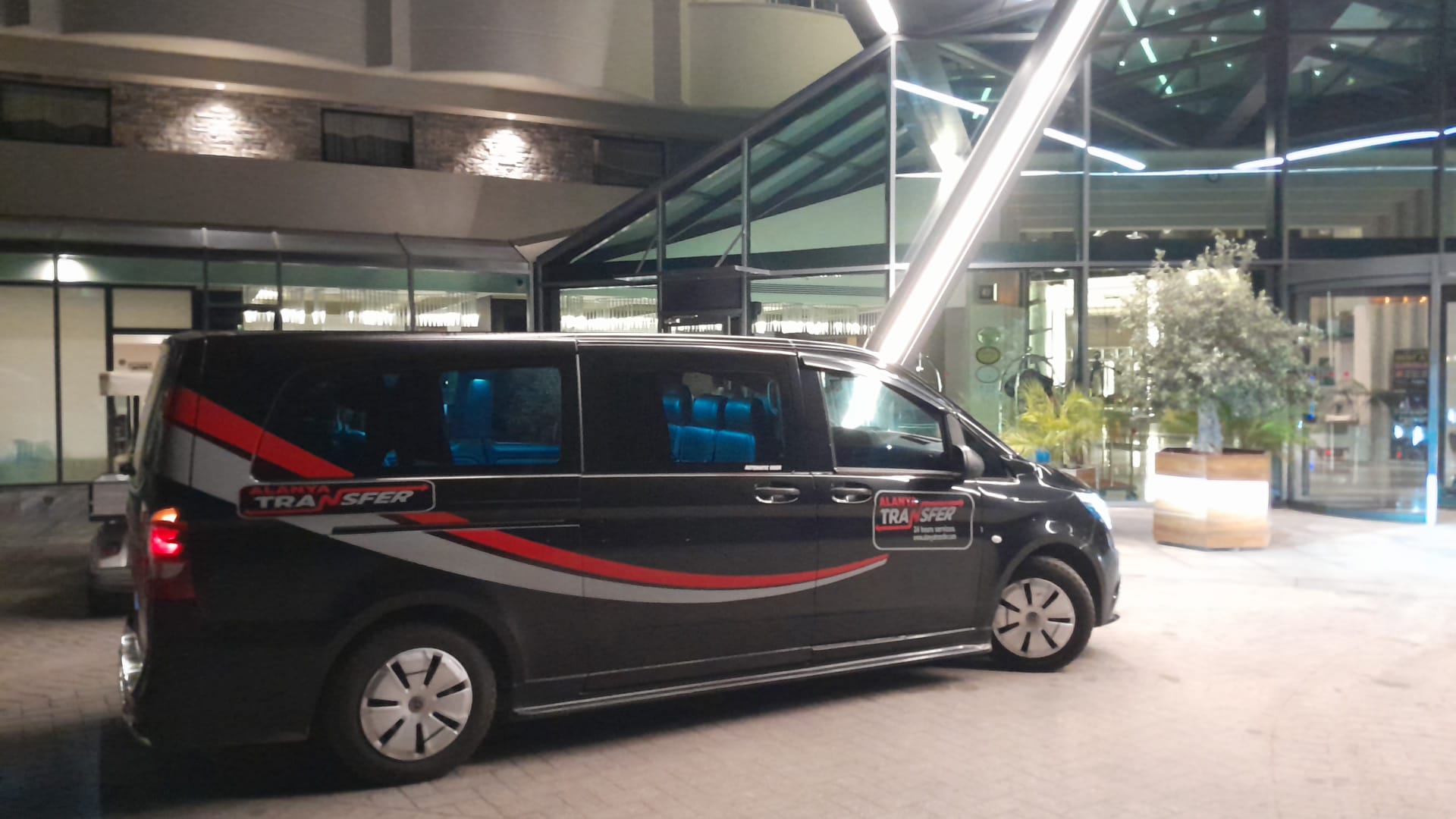 Antalya AYT Airport to Monart City Hotel Alanya VIP Transfer Services for a Smooth and Comfortable Arrival
