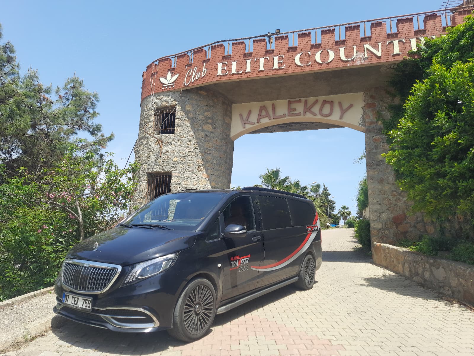 Comfortable and Safe Kaş to Konaklı 724 Transfer Services for Long Distance Antalya Travel