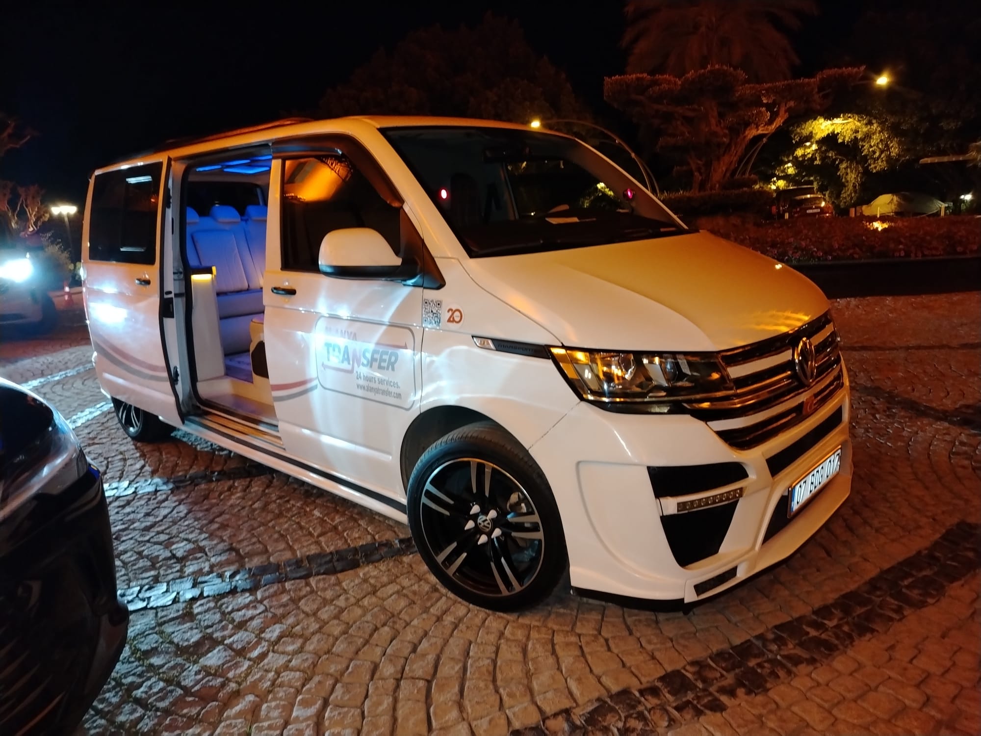 Comfortable and Safe Kızılağaç to Konaklı 724 Transfer Services for Holiday Travelers in Antalya