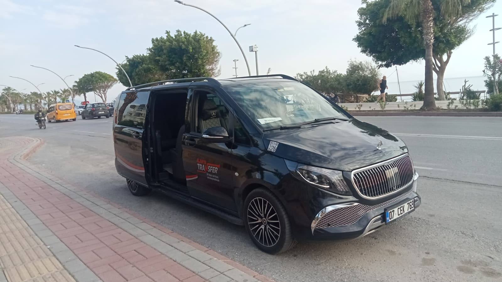 Fast and Comfortable Gazipaşa Alanya Airport to Alami Villa Mahmutlar Private Transfer Services
