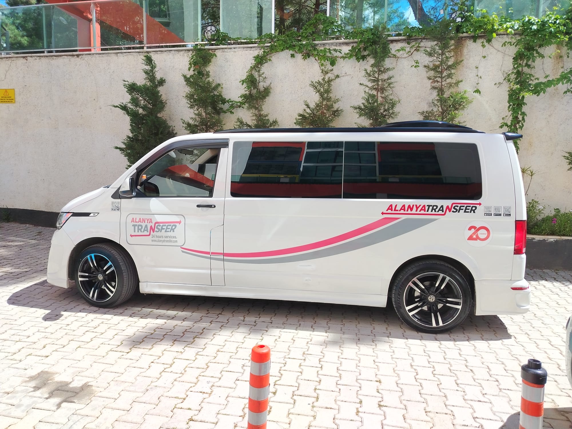 Fast and Private Gazipaşa Alanya Airport to Q Stand Coffee All Days Coffee Mahmutlar Transfer Services for Modern Travelers