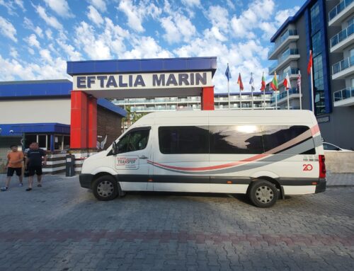 Planlagt dag- og natrejse fra Alanya til Konyaaltı med komfortabel direkte transferservice