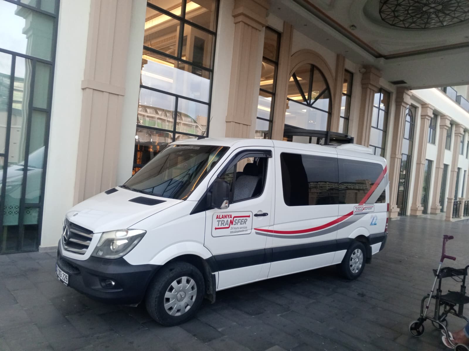 Premium Antalya AYT Airport to Lonicera West Hotel Türkler VIP Transfer Services for a Luxurious Holiday Start
